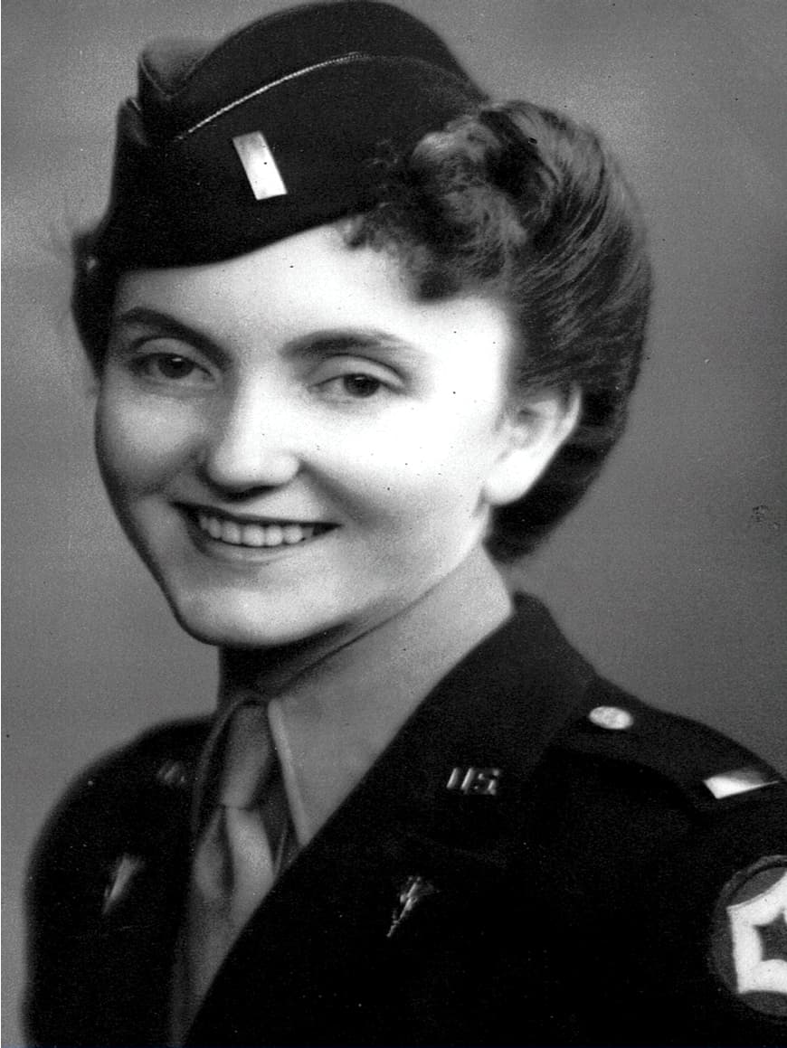 Historical portrait of Nelle Kelly in her U.S. Army uniform.